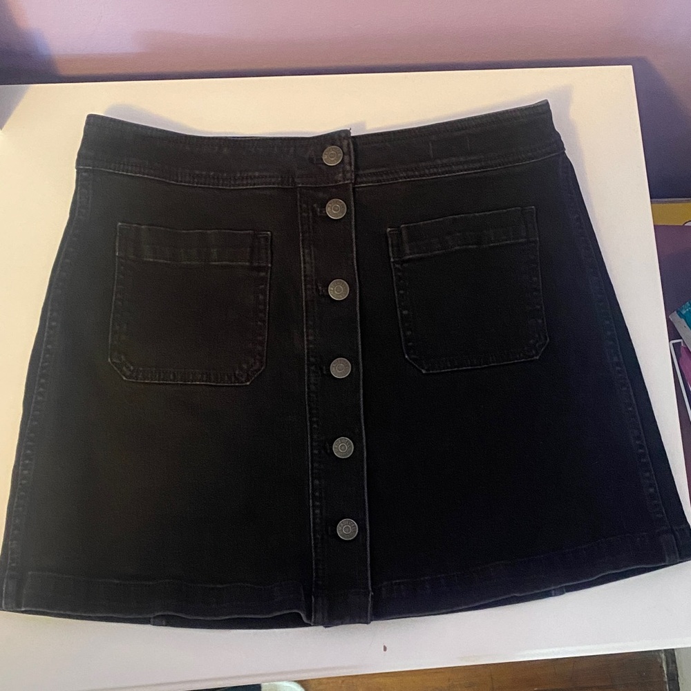 Madewell Black Button-Front Denim Skirt